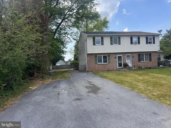 471 S Market Ave, Mount Joy, PA 17552