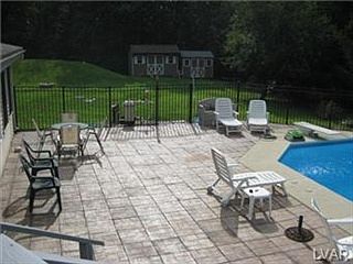 2nd image of 2260 Mountain Rd