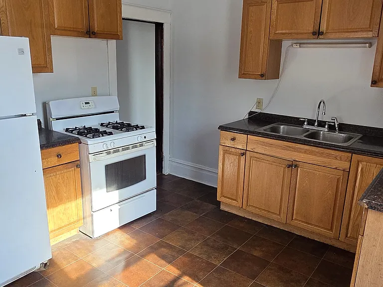 114 S Main St #2 — Photo 9