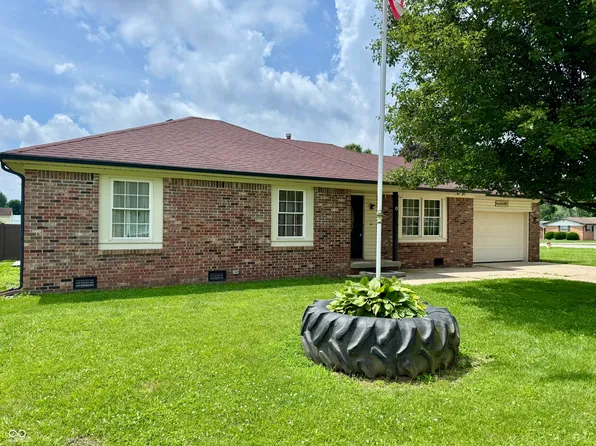 100 Justin Dr, Mooresville, IN 46158