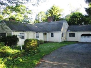 7 McLaren Rd, Darien, CT 06820
