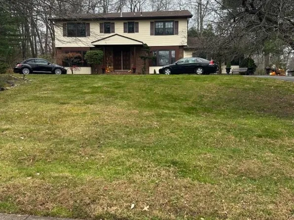 1 Glenbrook Ct, Hanover Twp., NJ 07981