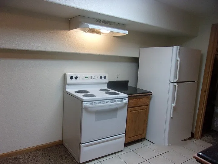 815 9th St #1/2-B — Photo 8