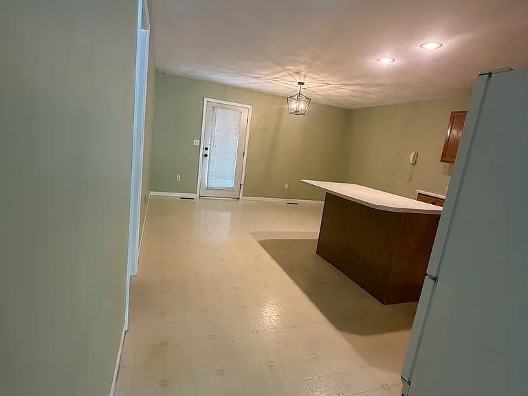 1926 Montana Dr — Photo 5