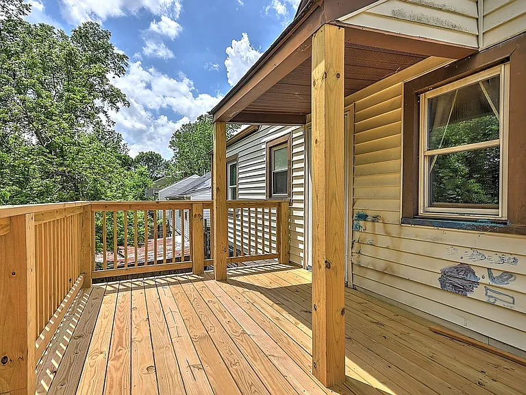 2913 Ashley St — Photo 19