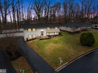 8 Crestmont Dr, Aberdeen, MD 21001