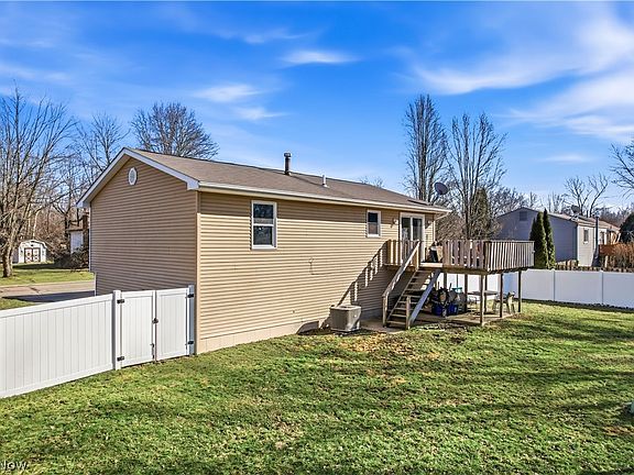 5th image of 465 S Colonial Dr