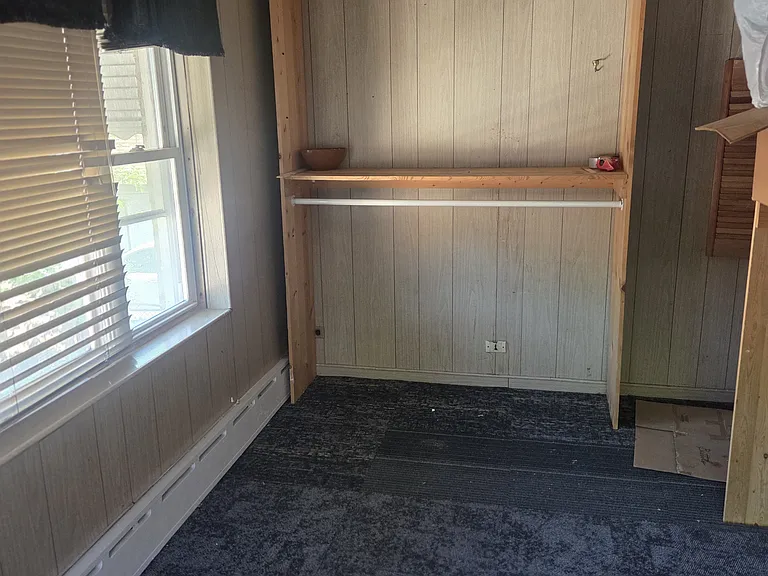 220 S Austin Blvd — Photo 11