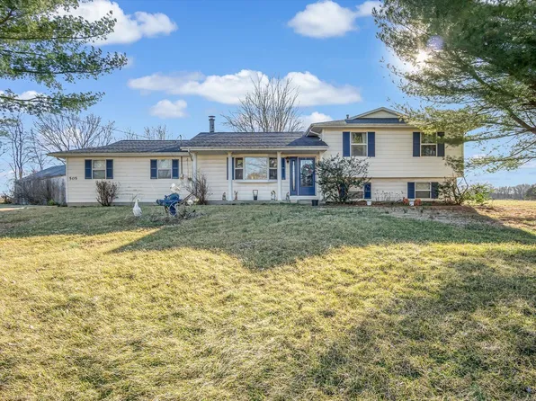 505 Ellis Blvd, Ellis Grove, IL 62241