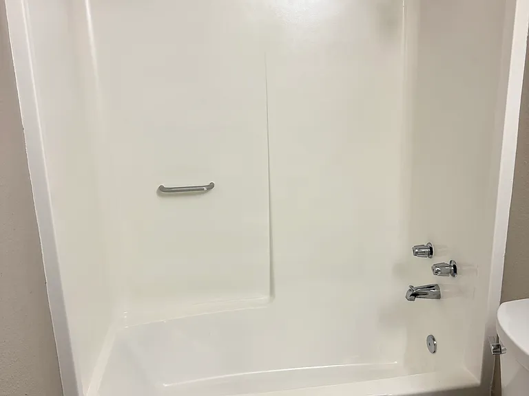 4414 W Altadena Ave — Photo 11