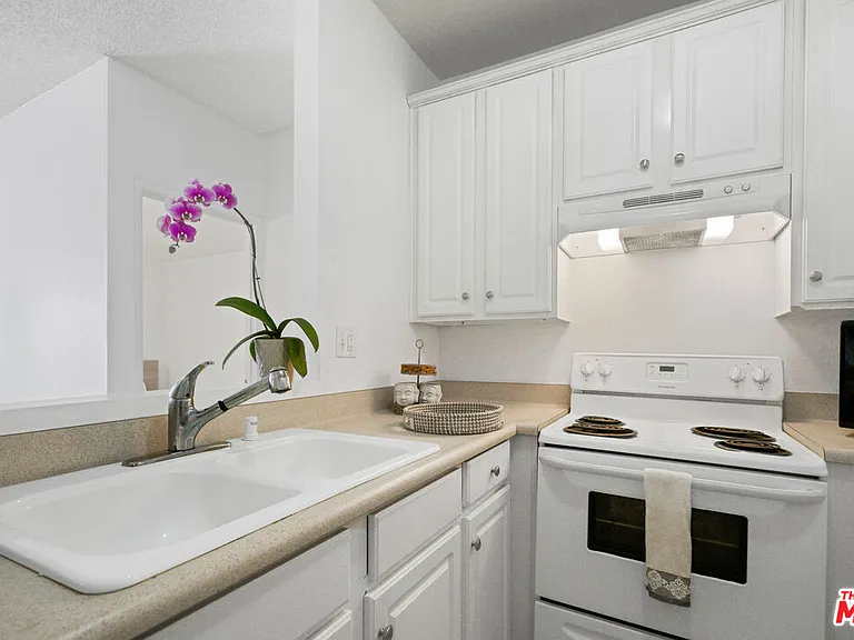 23901 Civic Center Way #D-133 — Photo 2