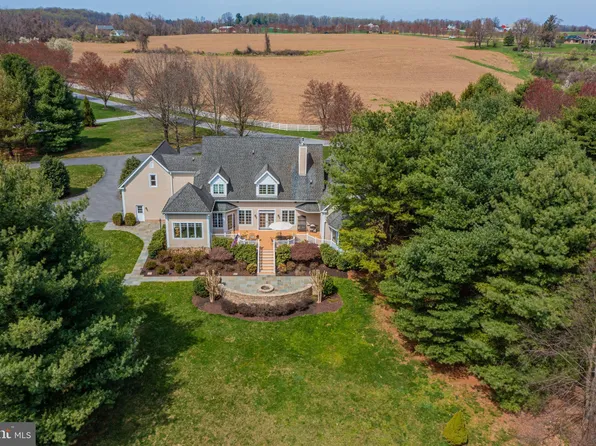 7 Cooperstown Ct, Phoenix, MD 21131