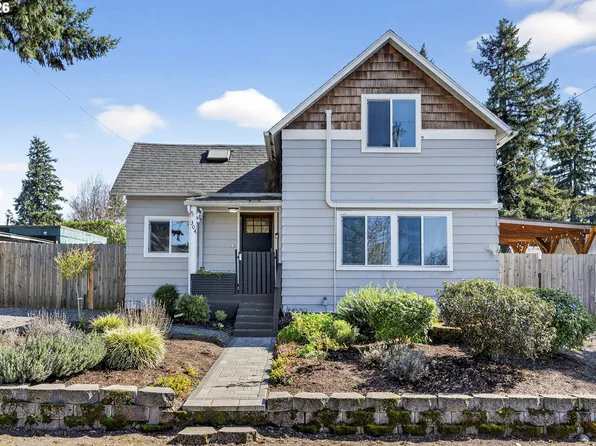 304 Warner St, Oregon City, OR 97045