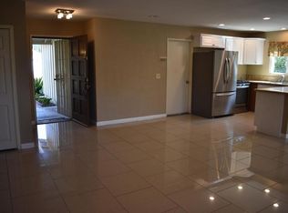 450 Lynwood Ln, San Marcos, CA 92069