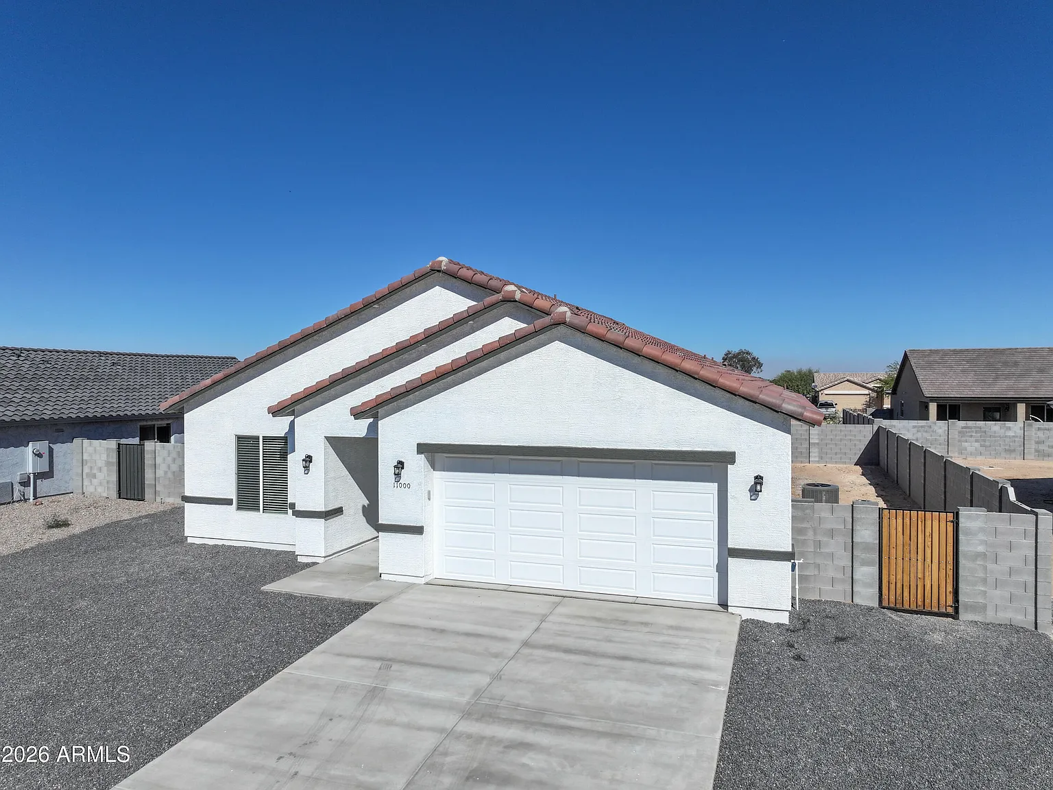 3 bed, 2.0 bath, 1708 sqft, $1,850 — Photo 2