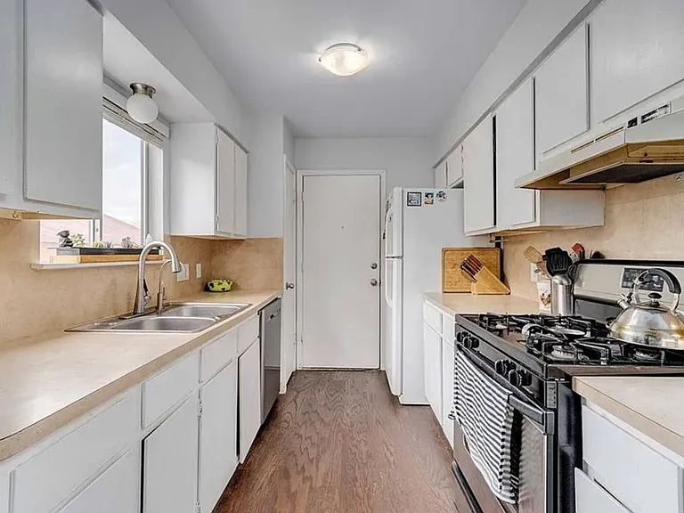 7007 Mount Carrell Dr — Photo 5
