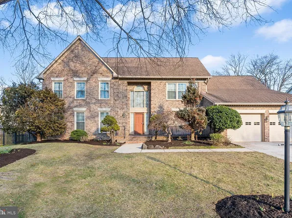 3907 Sandalwood Ct, Fairfax, VA 22031