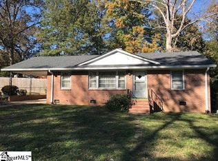 3 Forestwood Dr, Taylors, SC 29687