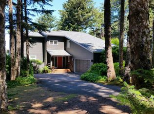 445 SW Cove Point, Depoe Bay, OR 97341
