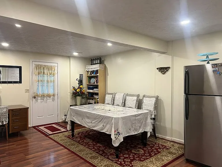 3711 Mazewood Ln — Photo 3