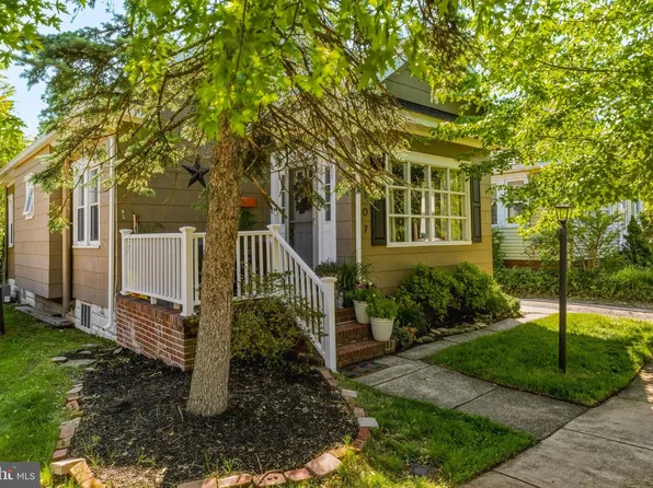 307 Johnson Ave, Oaklyn, NJ 08107