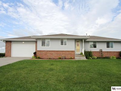 705 Larkspur Dr, Hickman, NE, 68372