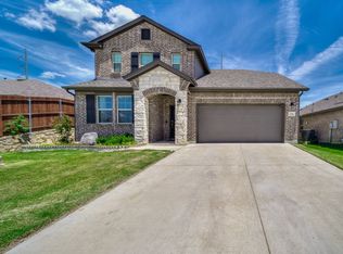 1701 Briar Hill Dr, Denton, TX 76207