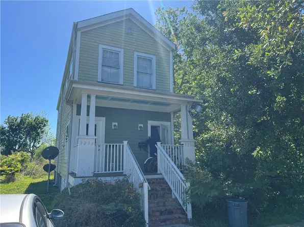 9234 Apple St, New Orleans, LA 70118