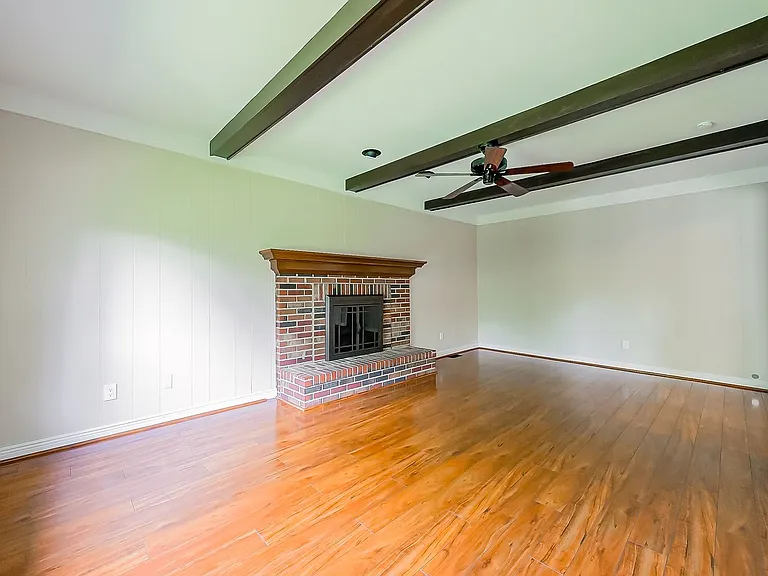 19513 Pollyanna Dr — Photo 22