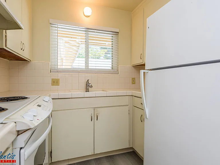2630 Bowers Ave — Photo 5