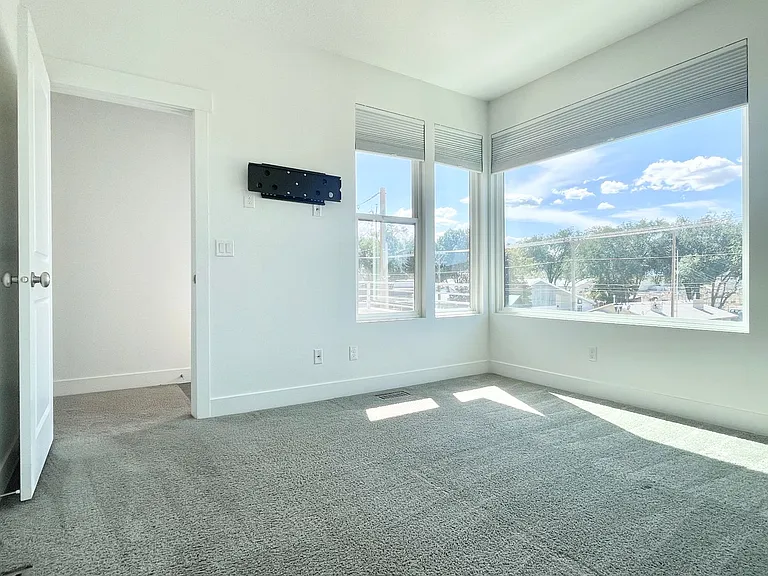 11108 S Owen Ridge Way — Photo 32