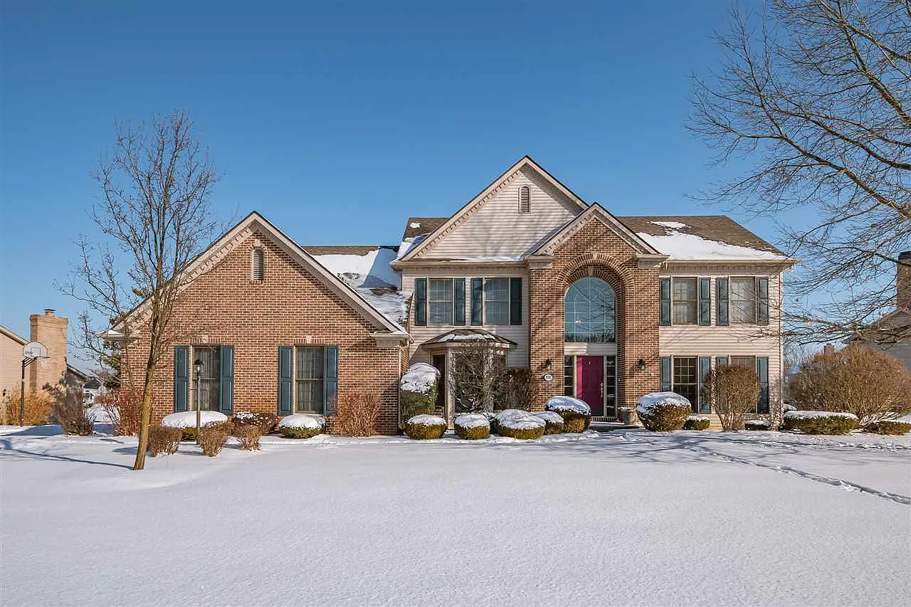 15301 Valentia Dr photo 1