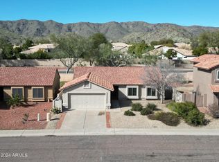 2736 E Dry Creek Rd, Phoenix, AZ 85048