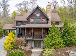 1070 W Lancaster Rd, Harmony, PA 16037