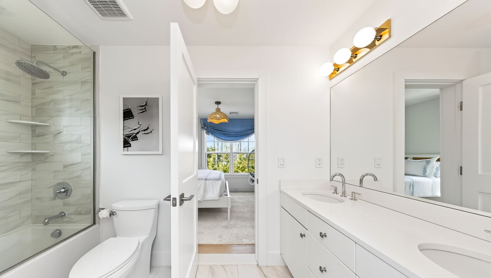  Shared bathroom 