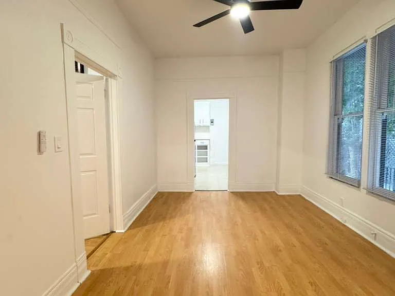 6028 Barton Ave #6028 — Photo 5