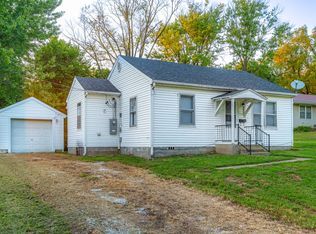 300 Nipper St, Fayette, MO 65248