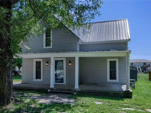124 E Pine St, Drexel, MO 64742