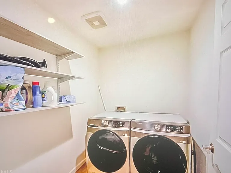 1487 Dottie Ln — Photo 11