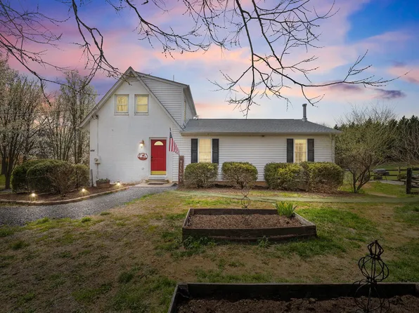 4494 Cedar Creek Grn, Winchester, VA 22602