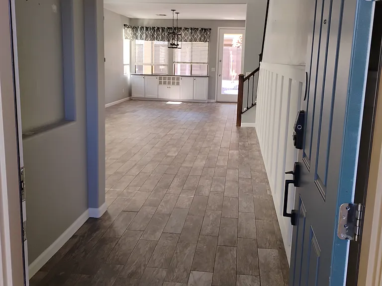 3285 E Lafayette Ave — Photo 5