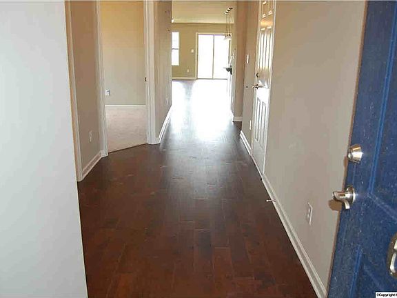 5th image of 605 Cove Water Ln