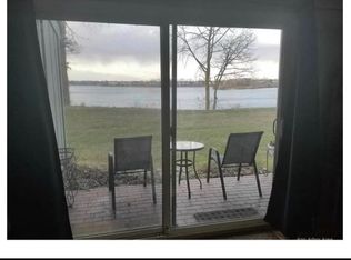 9625 Harbour Cove Ct, Ypsilanti, MI 48197