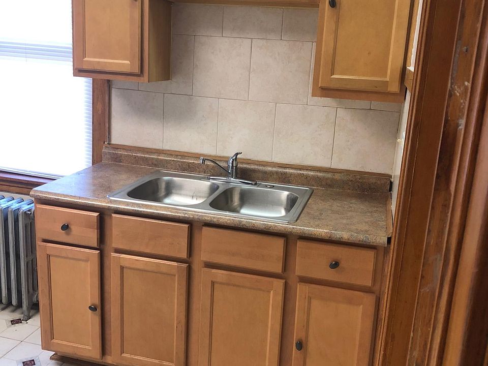 1st image of 3240 N Natchez Ave #2R