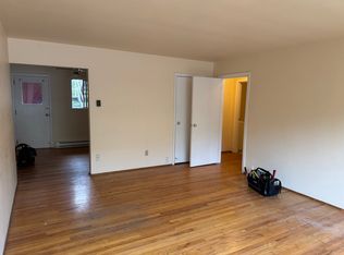 2733 SE Hawthorne Blvd APT 14, Portland, OR 97214