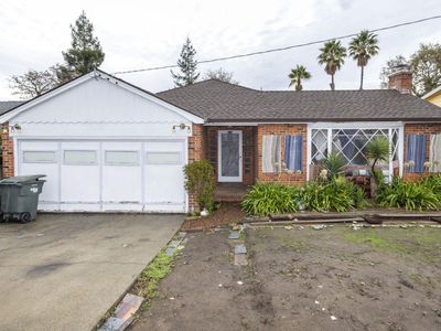 373 Oakview Dr, San Carlos, CA, 94070