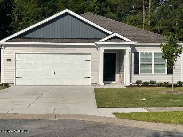 105 Stratton Place, Washington, NC 27889