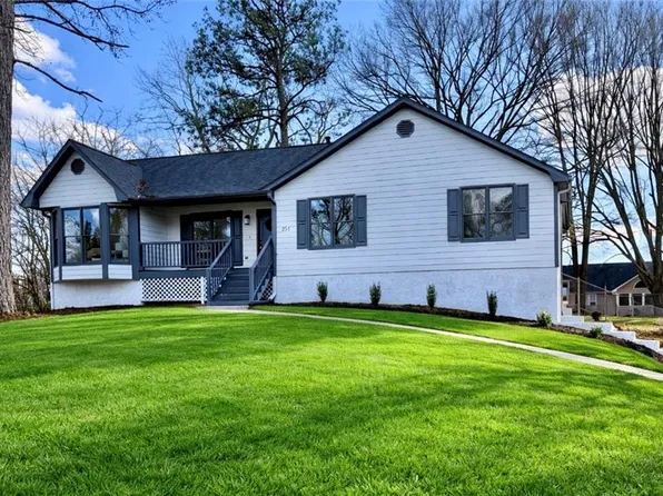 251 Lambeth Dr, Hiram, GA 30141