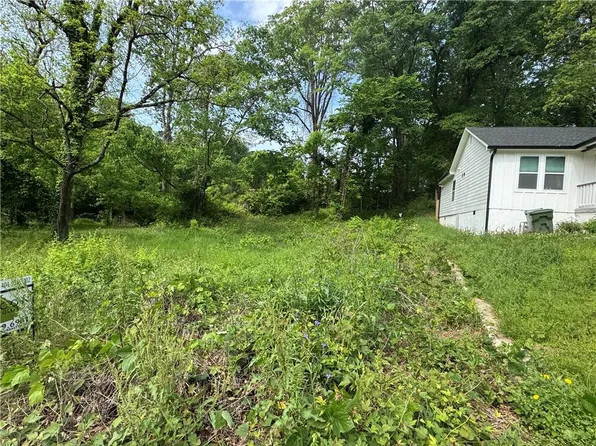 736 Cedar Ave NW, Atlanta, GA 30318