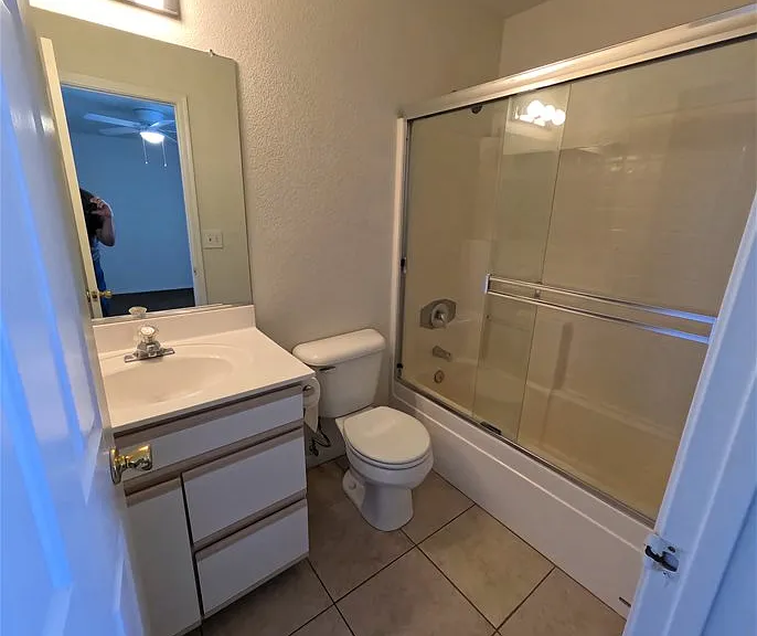 299 Phyllis Dr #4 — Photo 12
